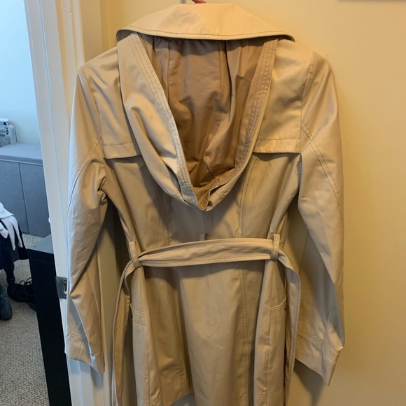 Halifax Traders Water-Resistant Trench Coat - Picture 3 of 10